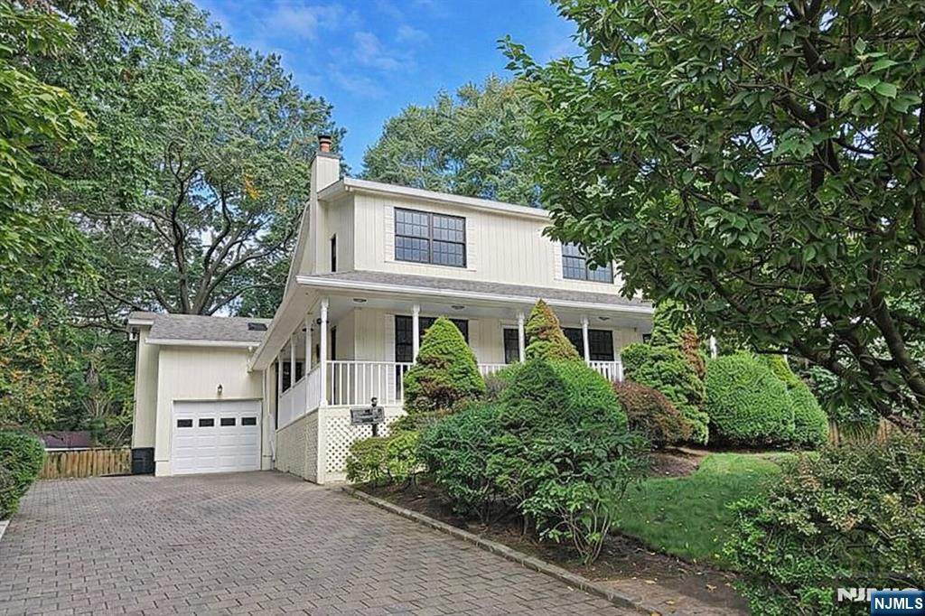127 Hillside Avenue - Photo 1