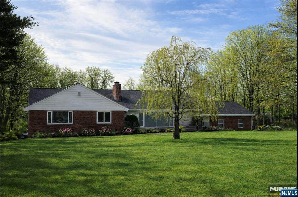 391 Forest - Photo 1