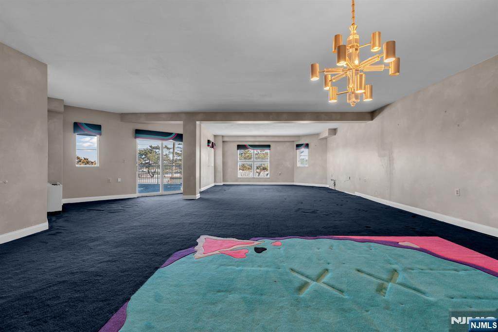 300 Ocean Avenue - Photo 1