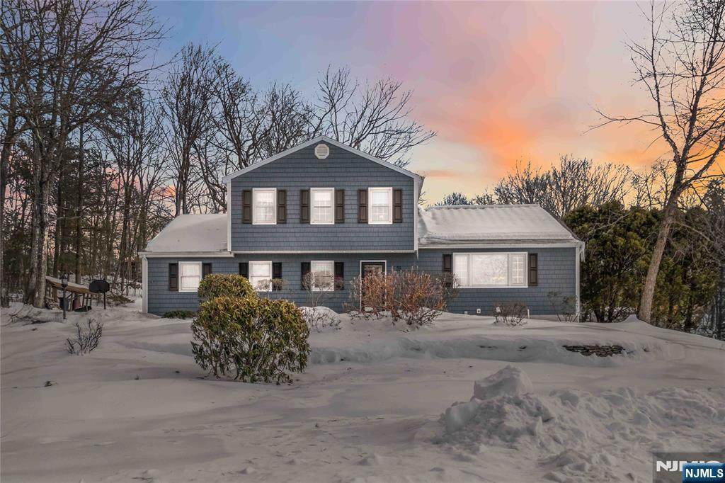 53 Sweetman Lane - Photo 1