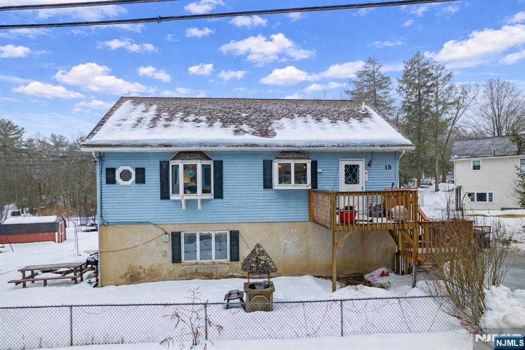 15 Hanover Road - Photo 1