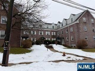 140 Englewood - Photo 1