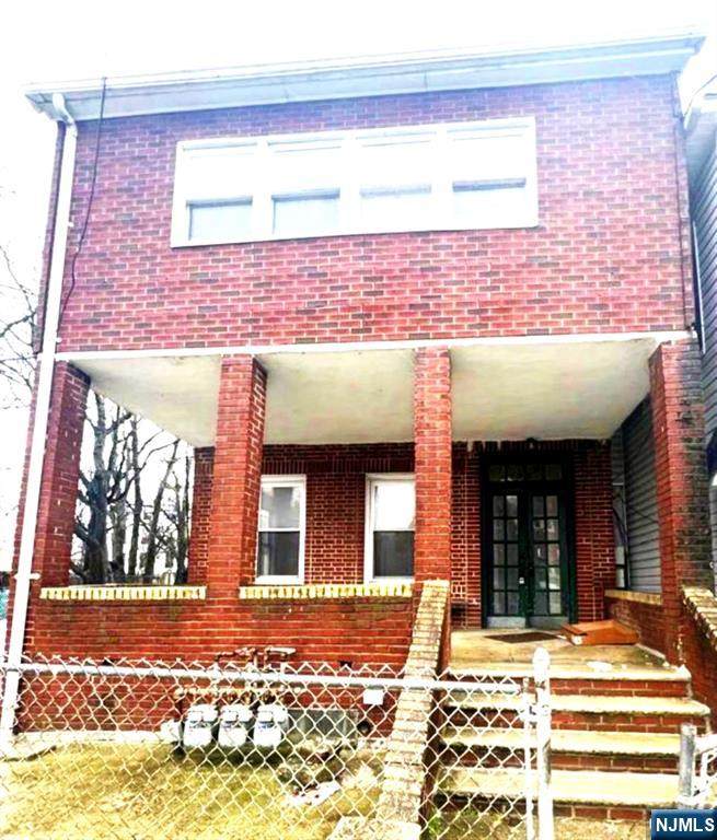 854 229th Street - Photo 1
