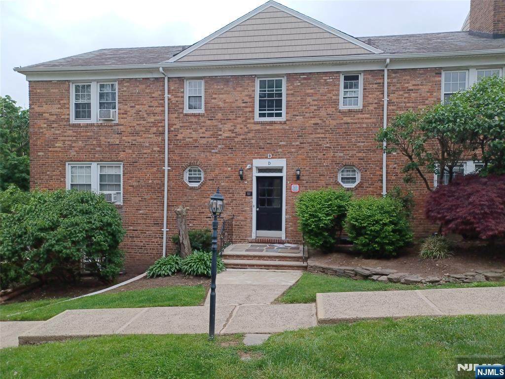 190 Millburn - Photo 1