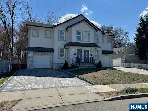 338 Lincoln - Photo 1