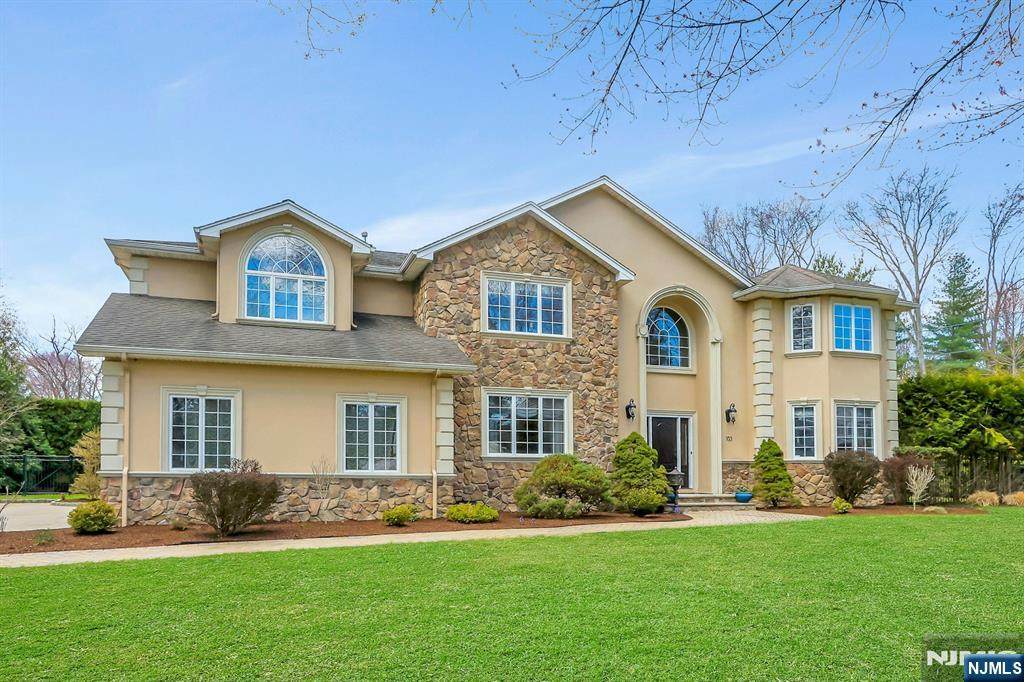 103 Ivy Lane - Photo 1