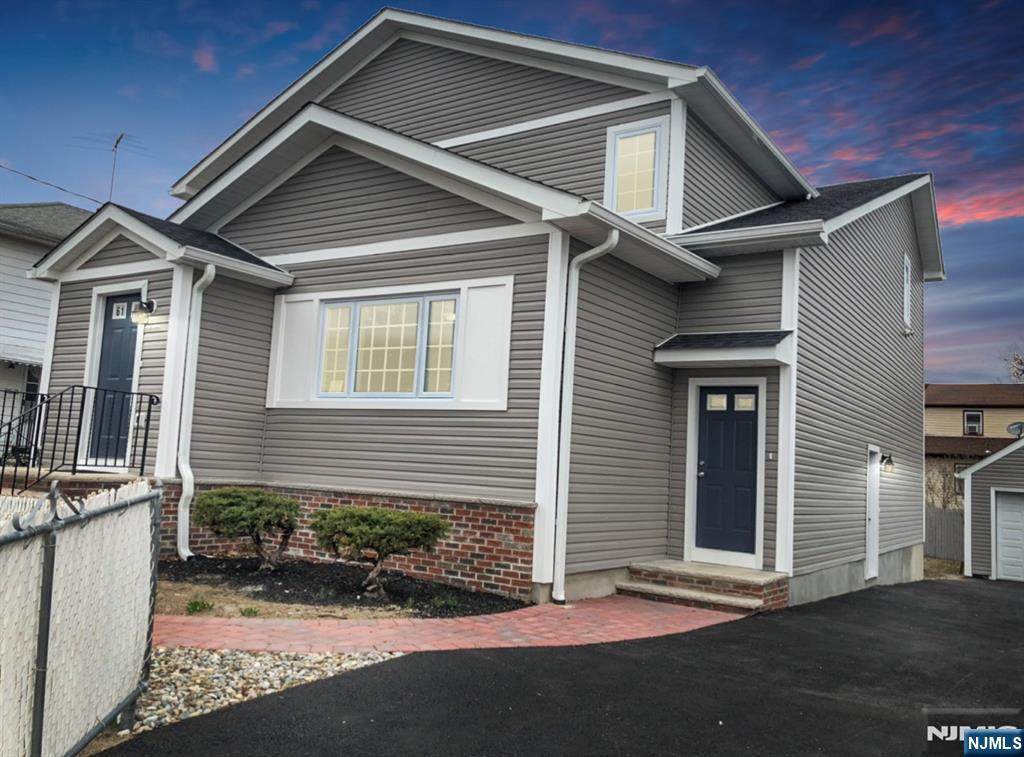 61 Chestnut - Photo 1