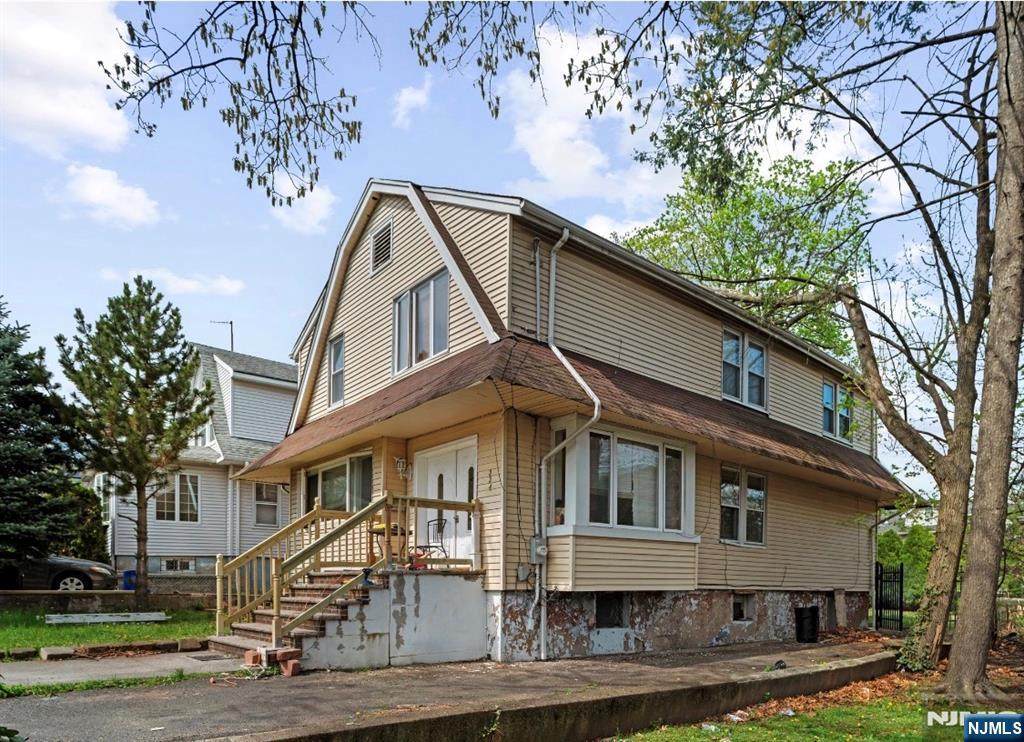 334 Brook Avenue - Photo 1