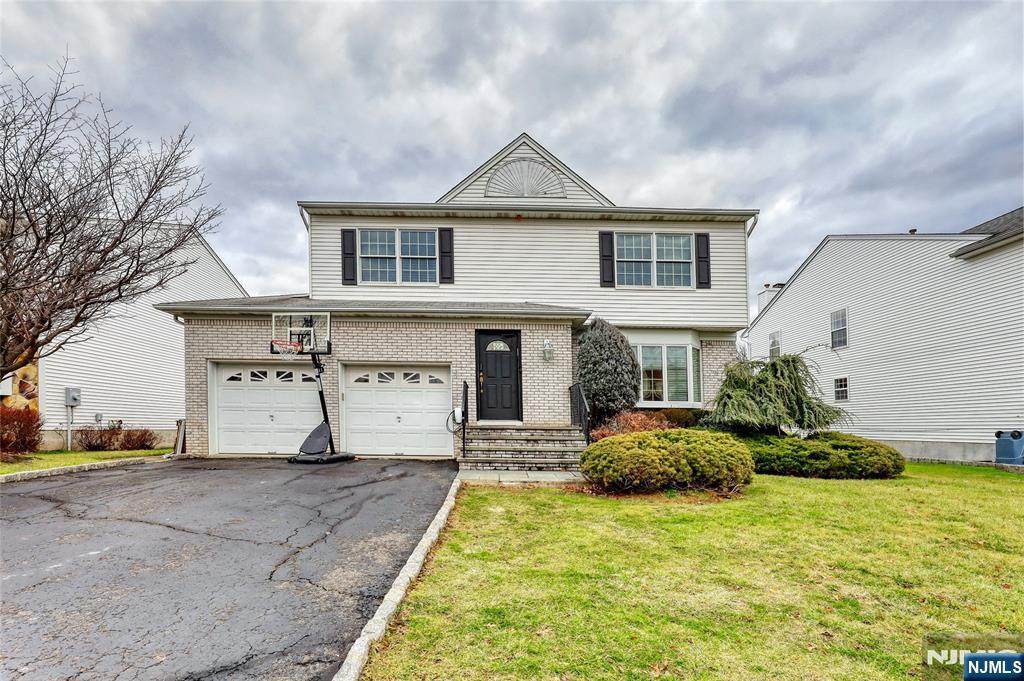 42 Nugent Drive - Photo 1