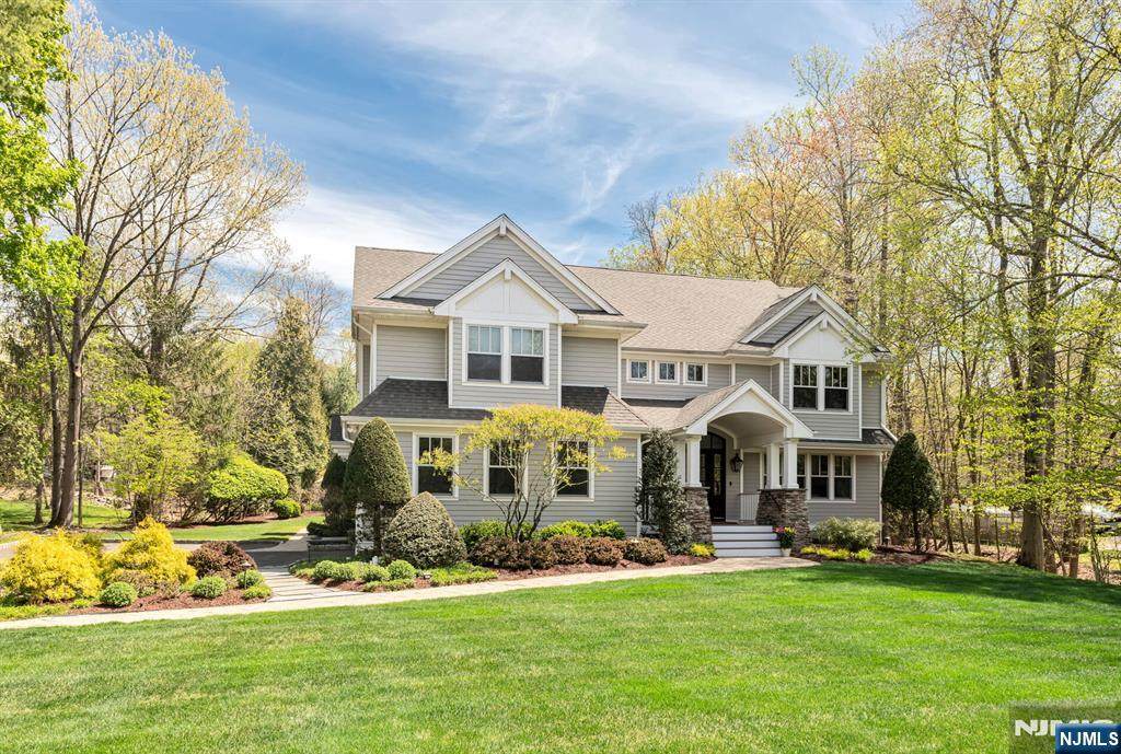 8 Mill Glen Court - Photo 1