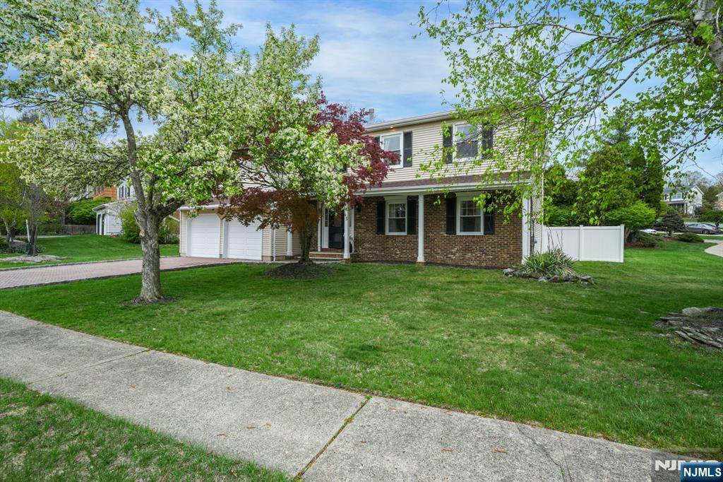 45 Holyoke Court - Photo 1