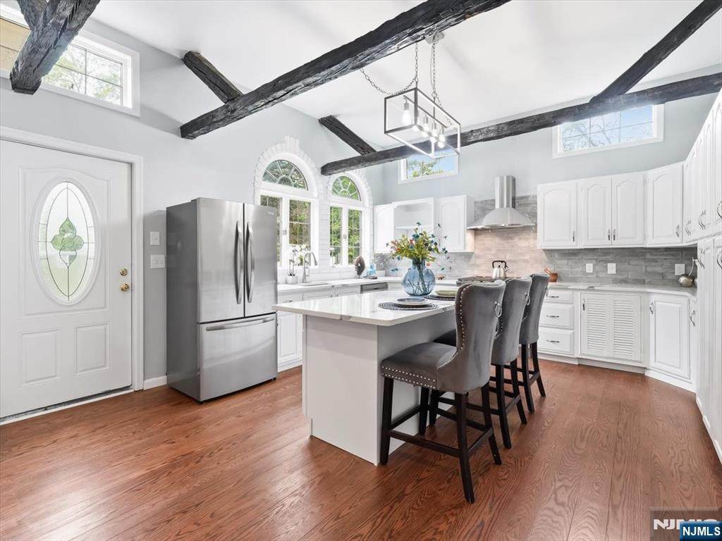 2 Linden Avenue - Photo 1