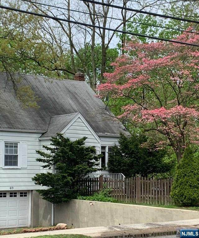 69 County - Photo 1