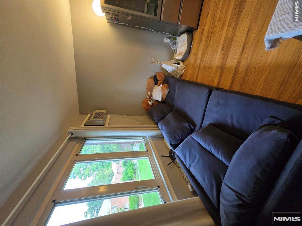 125 Clinton Avenue - Photo 1