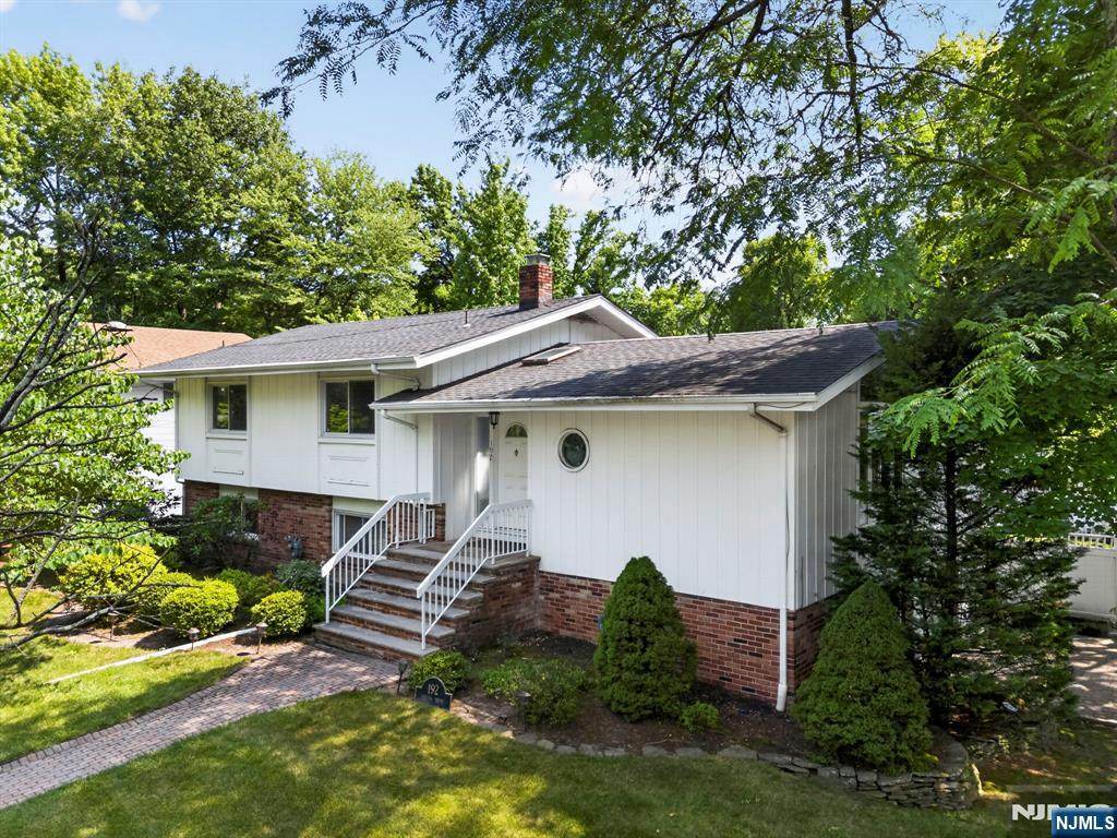 192 Jenkins Drive - Photo 1
