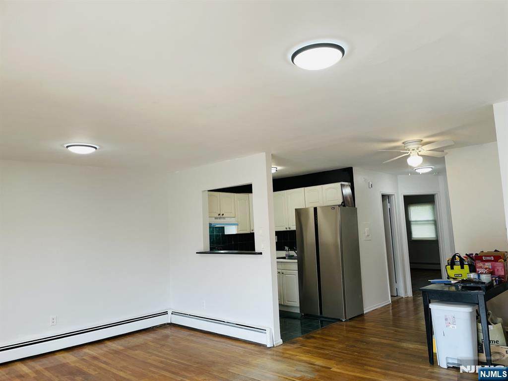 https://bt-photos.global.ssl.fastly.net/njmls/orig_boomver_3_26022107-1.jpg