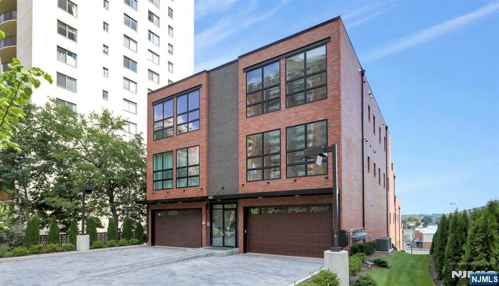 140 Overlook - Photo 1