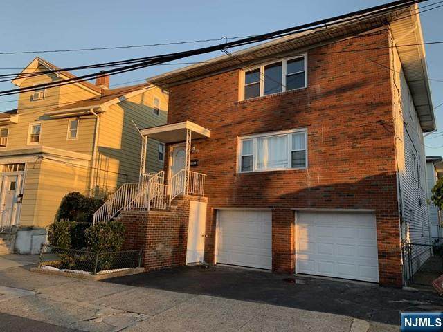 9006 Palisade - Photo 1