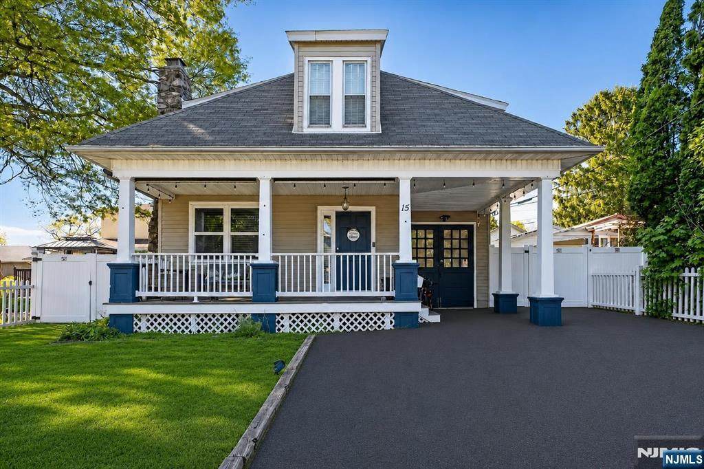 15 Center Street - Photo 1