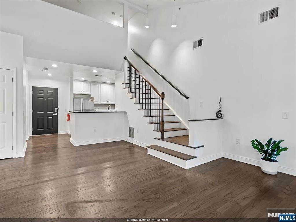 7400 River - Photo 1