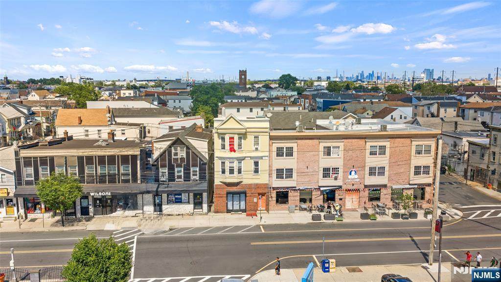 155 Wilson Avenue - Photo 1