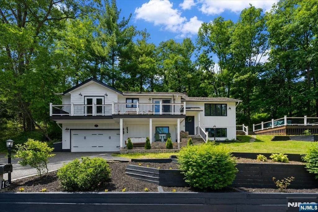 19 Somerville Road - Photo 1