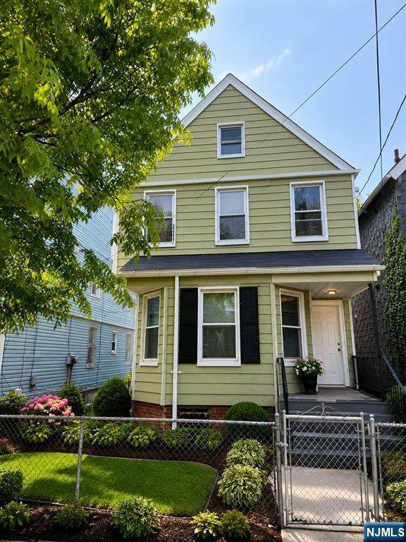 667 Scotland Road - Photo 1