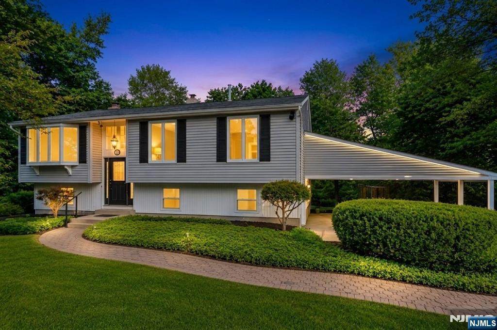 13 Chickadee Road - Photo 1
