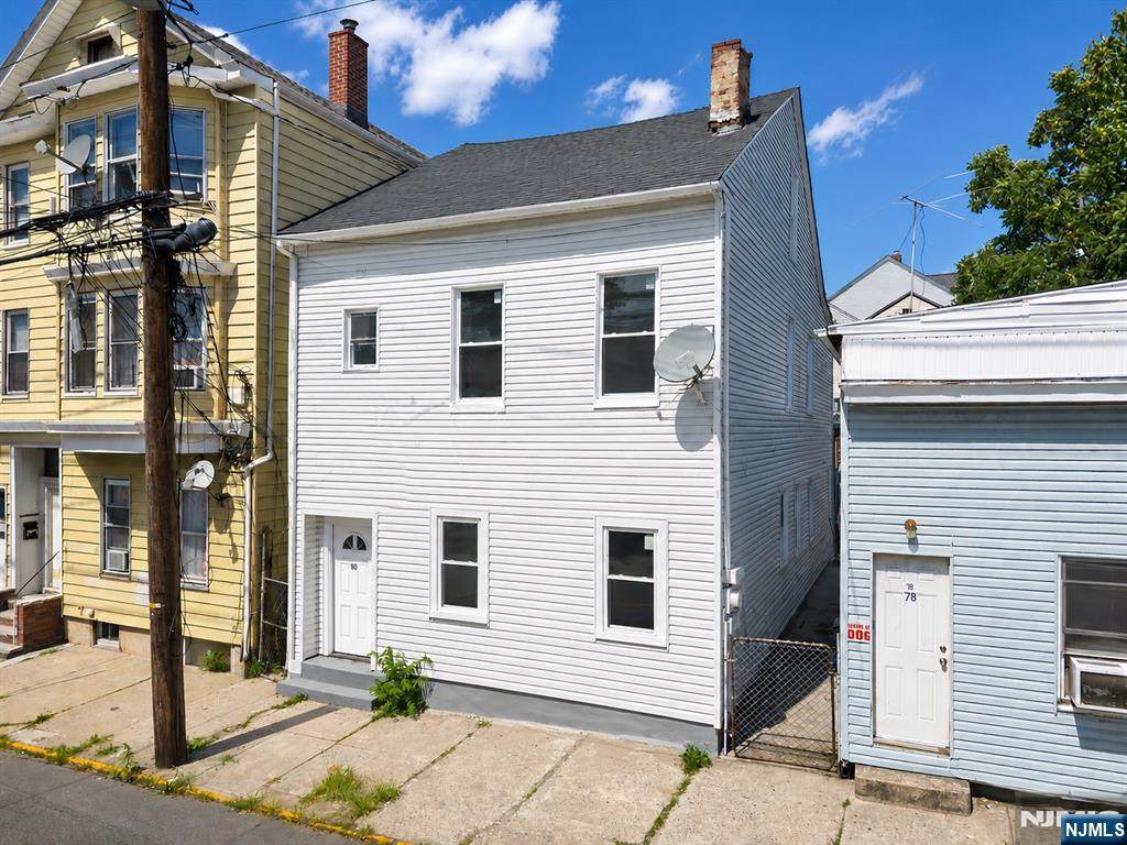 80 Wayne Avenue - Photo 1