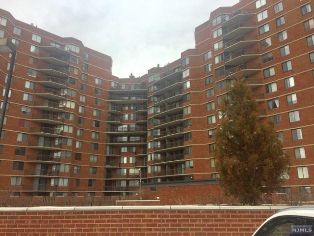 2008 Harmon Cove Tower - Photo 1