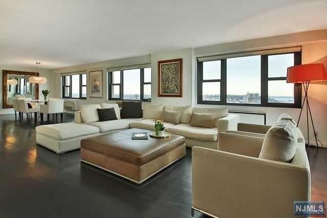 7855 Boulevard East - Photo 1