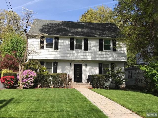 1346 Sussex Road - Photo 1