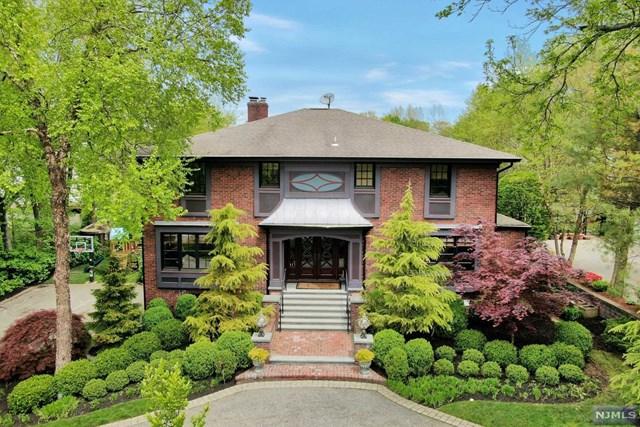 241 Lyncrest Road - Photo 1