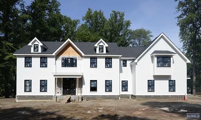 365 Hillside Avenue - Photo 1