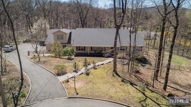 744 Paiute Place - Photo 1