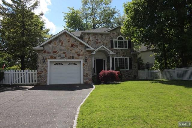 542 Ackerman Avenue - Photo 1