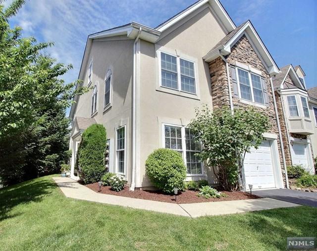 48 Spruce Lane - Photo 1