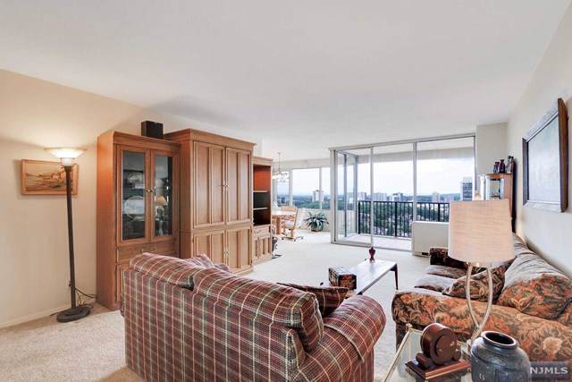 6 Horizon Road - Photo 1