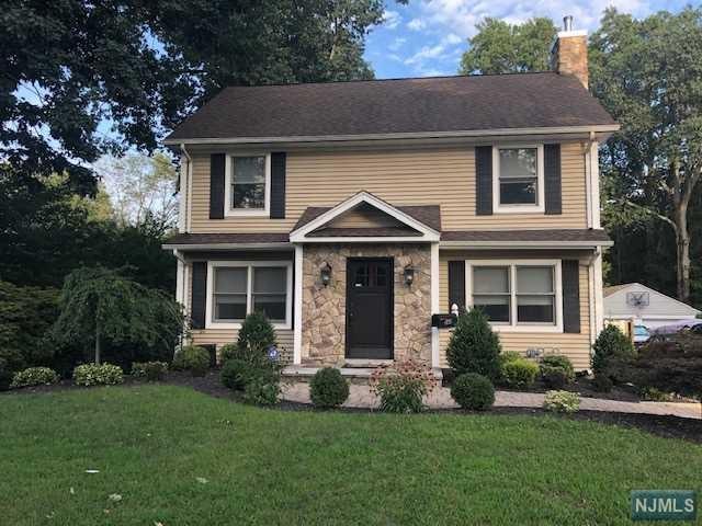 249 4th Avenue - Photo 1