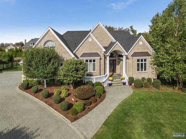 61 Mountainview Court - Photo 1