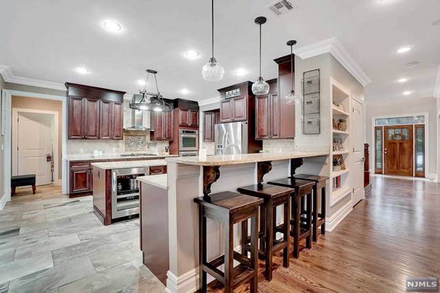 26 Crane Avenue - Photo 1