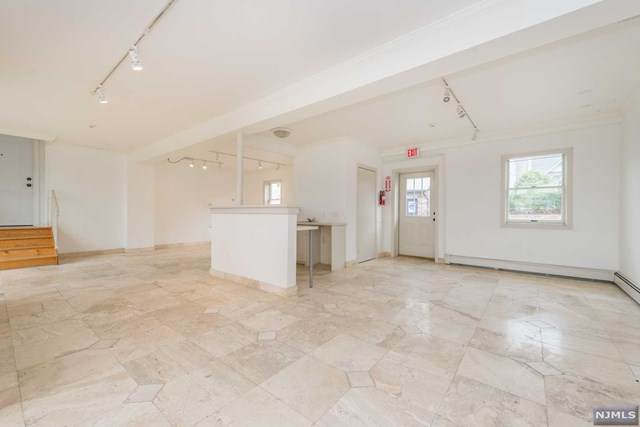 26 Goffle Road - Photo 1