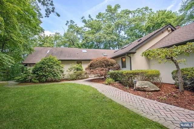 21 Litchfield Way - Photo 1