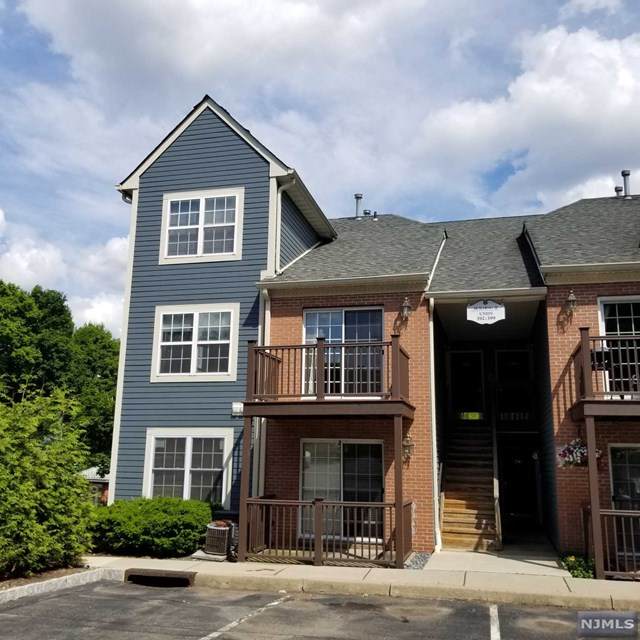 399 Cambridge Drive - Photo 1