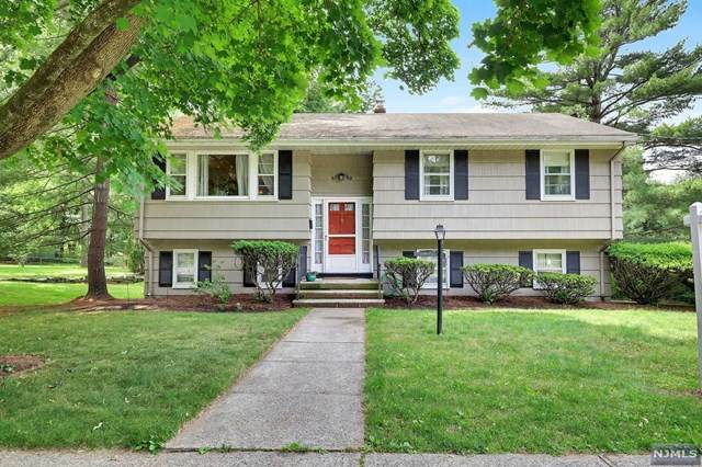 138 Grant Avenue - Photo 1