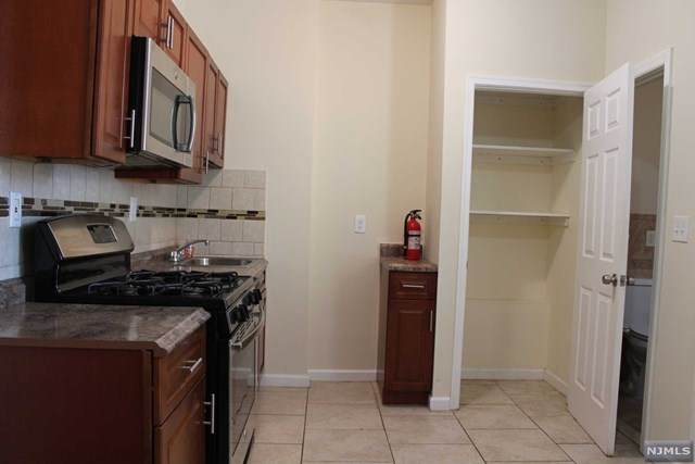 91 Leonard Street - Photo 1