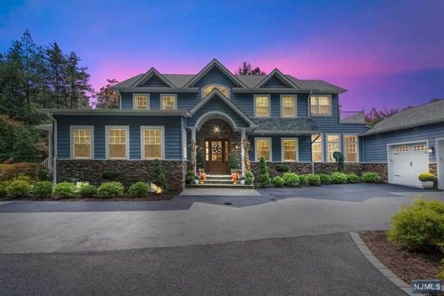 469 Cedar Hill Avenue - Photo 1