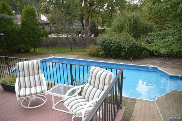 202 Fox Hollow Road - Photo 1