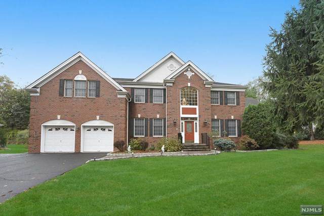 204 Van Buren Drive - Photo 1
