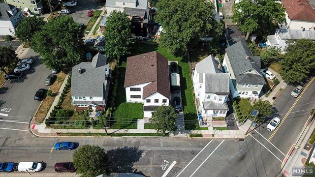 132 Hathaway Street - Photo 1